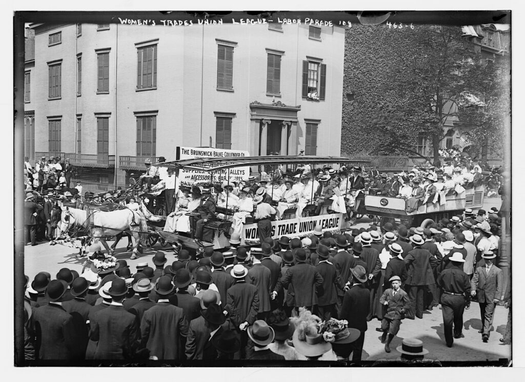 Title: Women's Trade Union League, Labor Parade '08 Abstract/medium: 1 negative : glass ; 5 x 7 in. or smaller.
